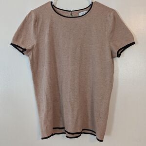 ELLE. Short Sleeve Knit Top with Contrast Trim